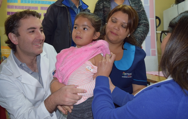 Celebración Semana de Vacunación de las Américas y Semana Mundial de la Inmunización, Autoridad Sanitaria realiza vacunación a Jardín de la región_2